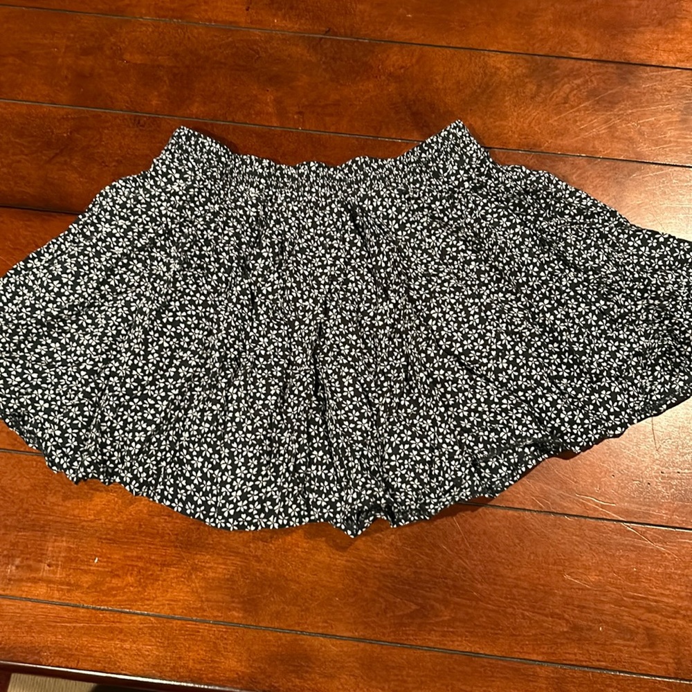 Brandy Melville Ditzy Floral cotton viscose mini skirt made in Italy One Size